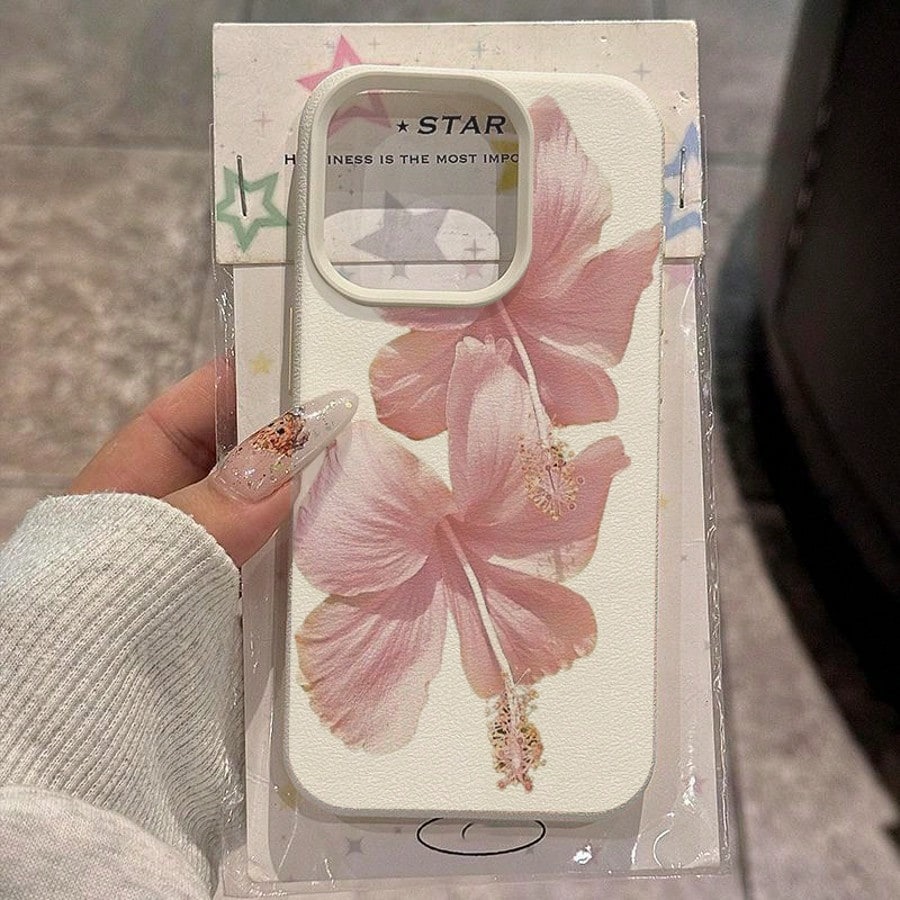 Phone Cases Aesthetic - เคสโทรศัพท์ลายดอกชบาสีชมพู ดีไซน์หรูหรา สวยงาม สำหรับ iPhone 18